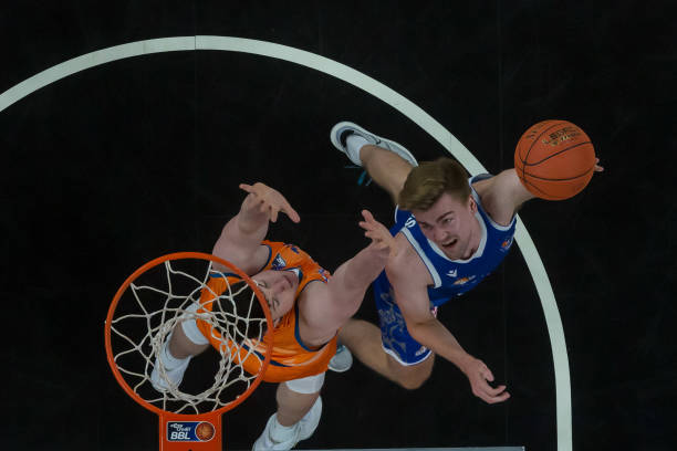 从某种意义 从某种意义