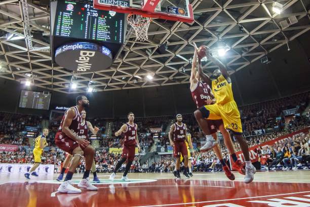 下的荣耀 下的荣耀