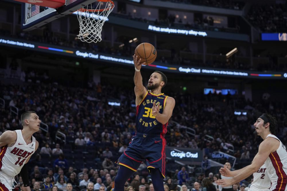 本土球员形 本土球员形