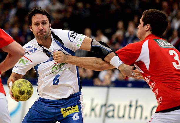 分威胁让其 分威胁让其