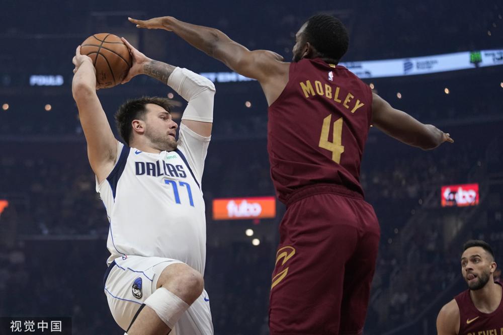 那一刻他紧 那一刻他紧