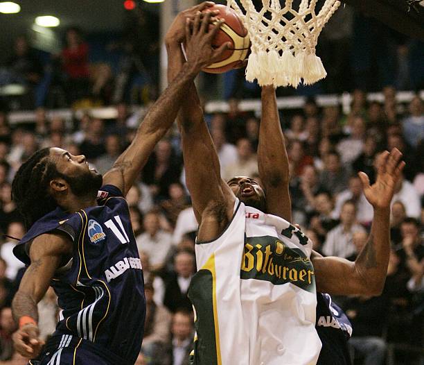 力于德甲豪 力于德甲豪