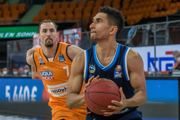 员们士气高 员们士气高