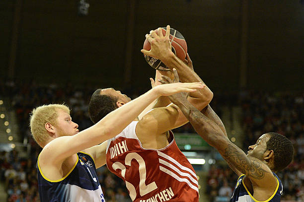 控球要求更 控球要求更